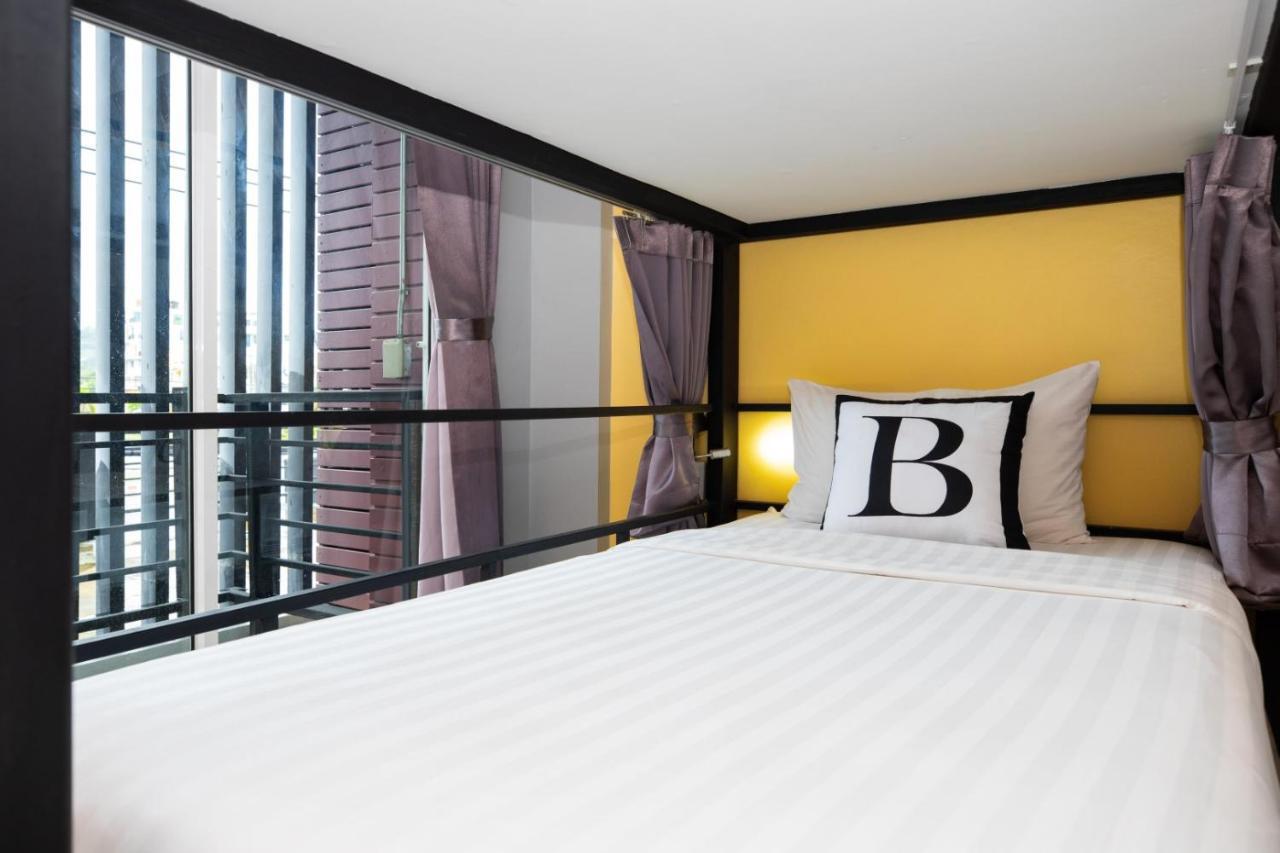 Bell Lifestyle Hostel Phuket Nai Yang Beach Exteriör bild