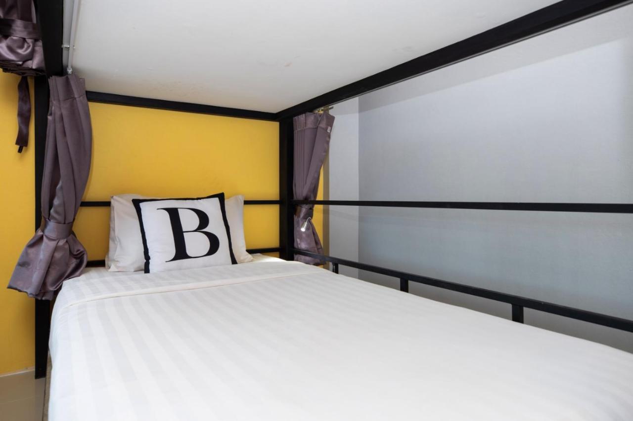 Bell Lifestyle Hostel Phuket Nai Yang Beach Exteriör bild