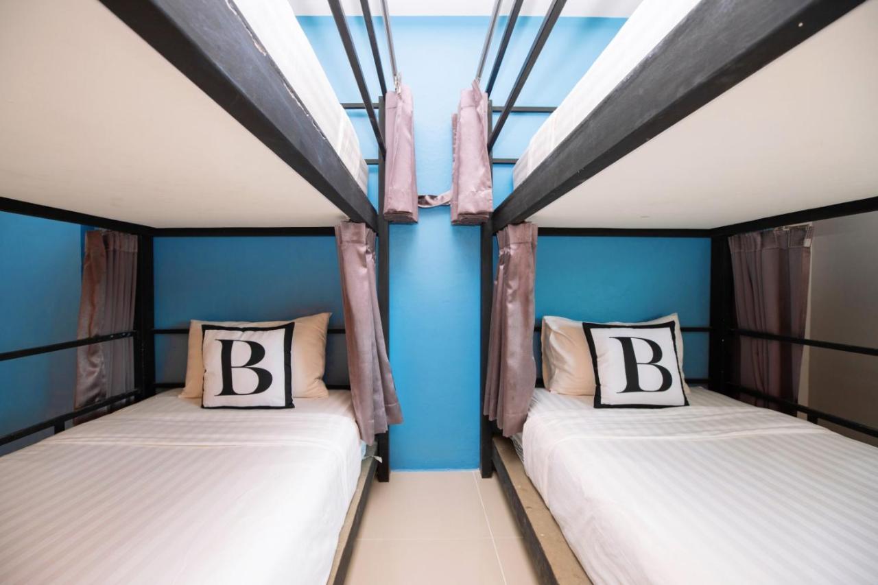 Bell Lifestyle Hostel Phuket Nai Yang Beach Exteriör bild